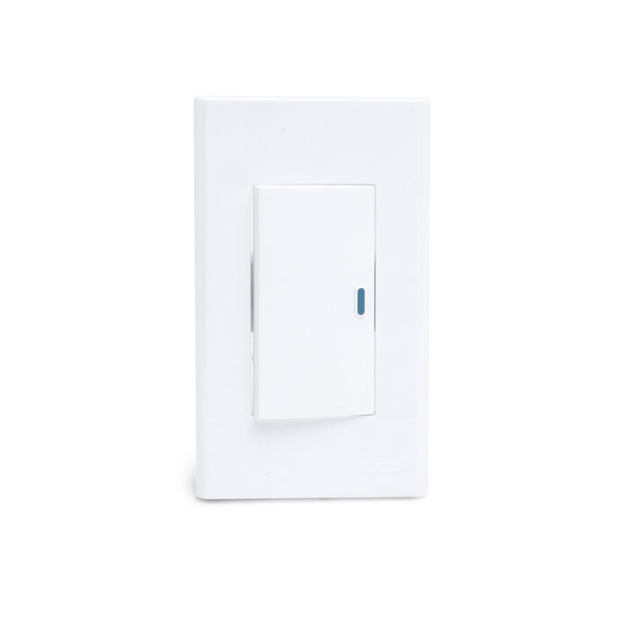 Wide Series 1 Gang 1 Way Switch with Reflector Set